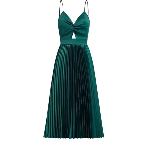 emerald green pleated midi dress emerald green long sleeve pleated midi dress August Plus Size Lace Pleated  Midi Dress Hello Curve